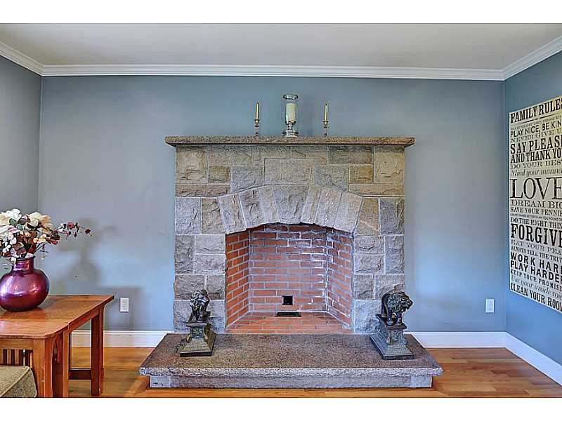 96 Ross Hill Road Charlestown, RI 02813 - Photo 15 of 25 Living Room.