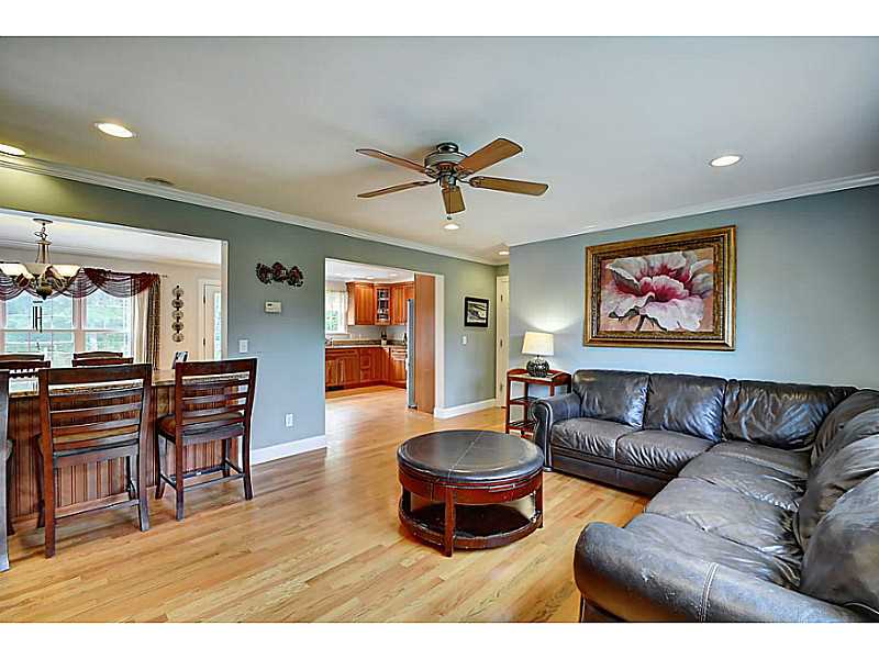 96 Ross Hill Road Charlestown, RI 02813 - Photo 16 of 25 Den/Family/Great Room.