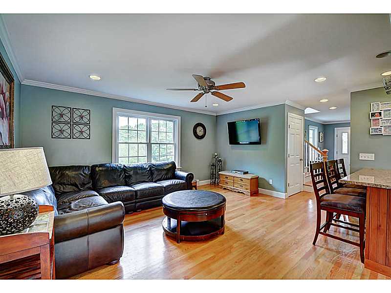 96 Ross Hill Road Charlestown, RI 02813 - Photo 17 of 25 Den/Family/Great Room.