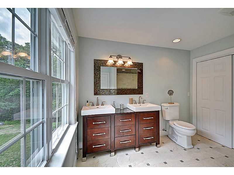 96 Ross Hill Road Charlestown, RI 02813 - Photo 22 of 25 Master Bath/Spa.