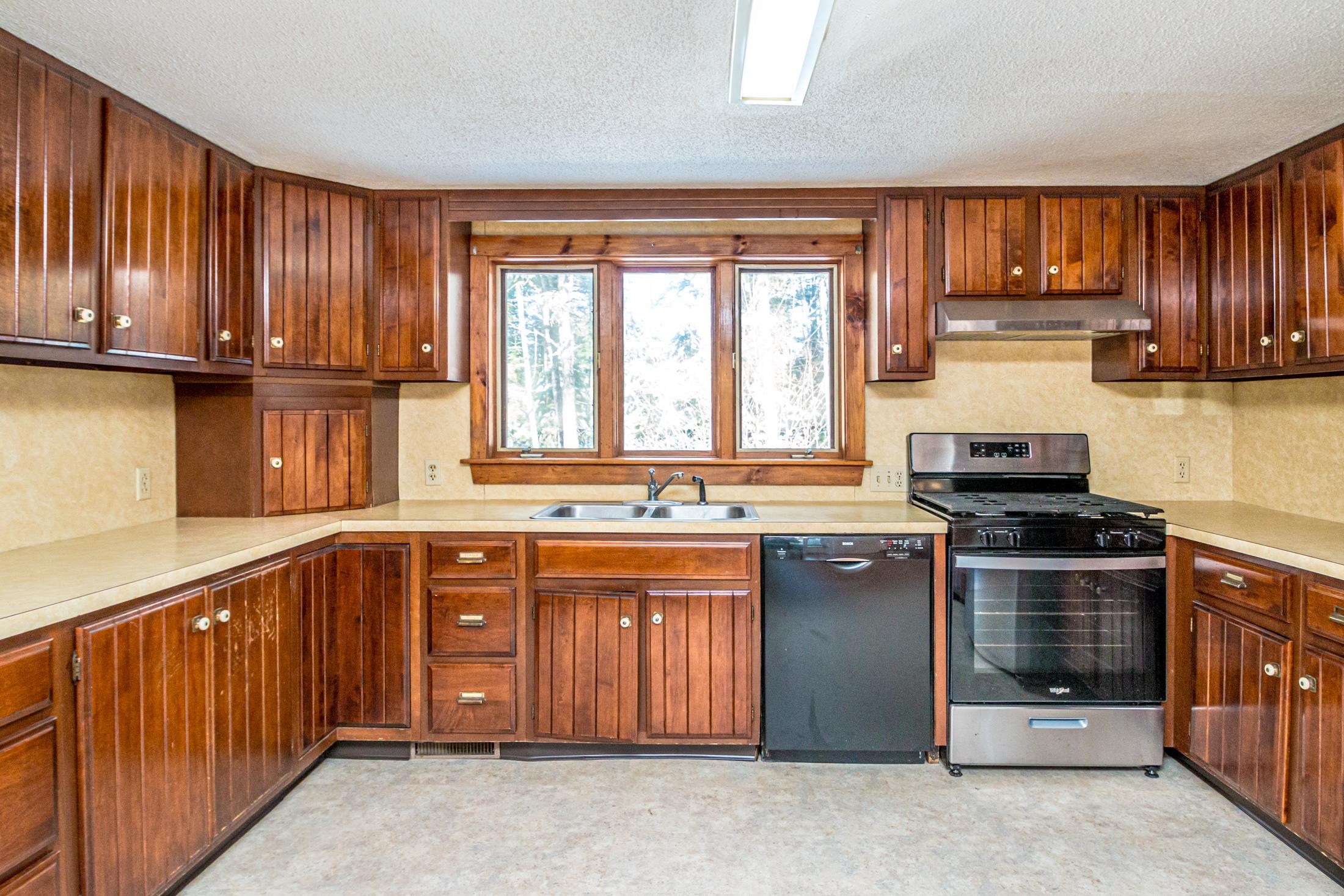 682 Haley Town Road Brownfield, ME 04010 - Photo 8 of 41
