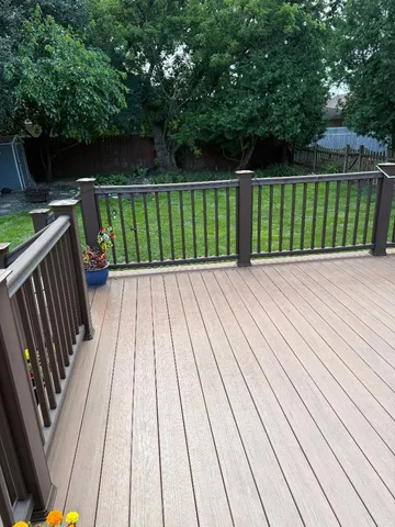 $460,000 | 1278 River Drive, Des Plaines, IL 60018