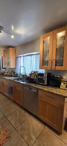 $460,000 | 1278 River Drive, Des Plaines, IL 60018