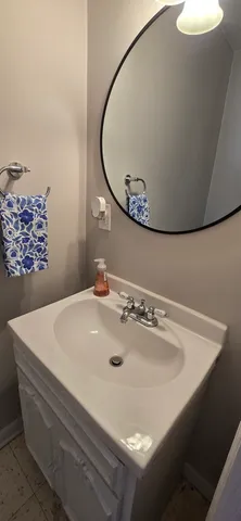 $460,000 | 1278 River Drive, Des Plaines, IL 60018