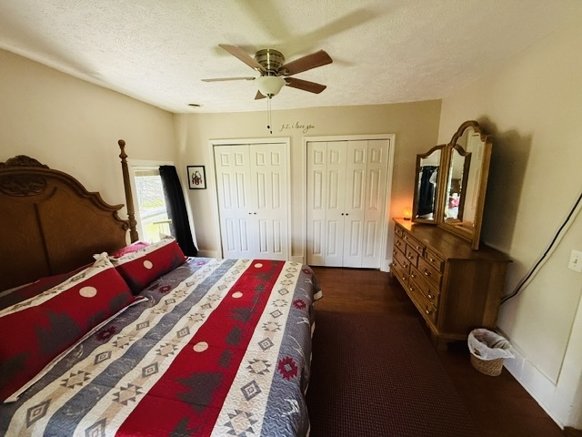 22503 2800th Road North Odell, IL 60460 - Photo 21 of 30 a bed room with a bed and a window