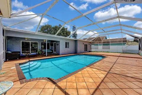 $849,900 | 1260 Southwest 17th Street, Boca Raton, FL 33486