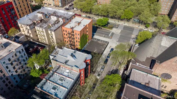 $6,500,000 | 166 West 128th Street | Central Harlem