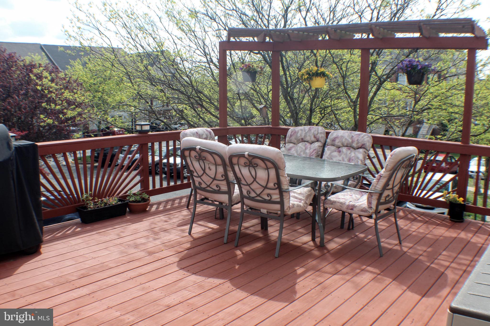 43059 Golf View Drive Chantilly, VA 20152 - Photo 15 of 46 Deck was built in 2015