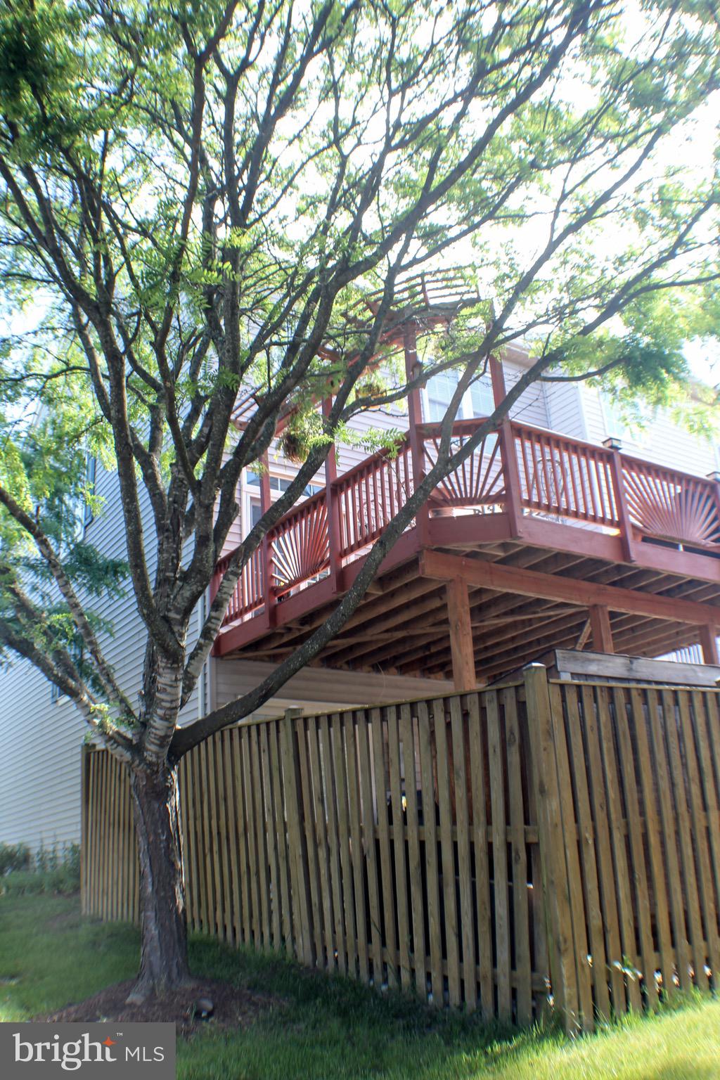 43059 Golf View Drive Chantilly, VA 20152 - Photo 46 of 46 View of yard/deck