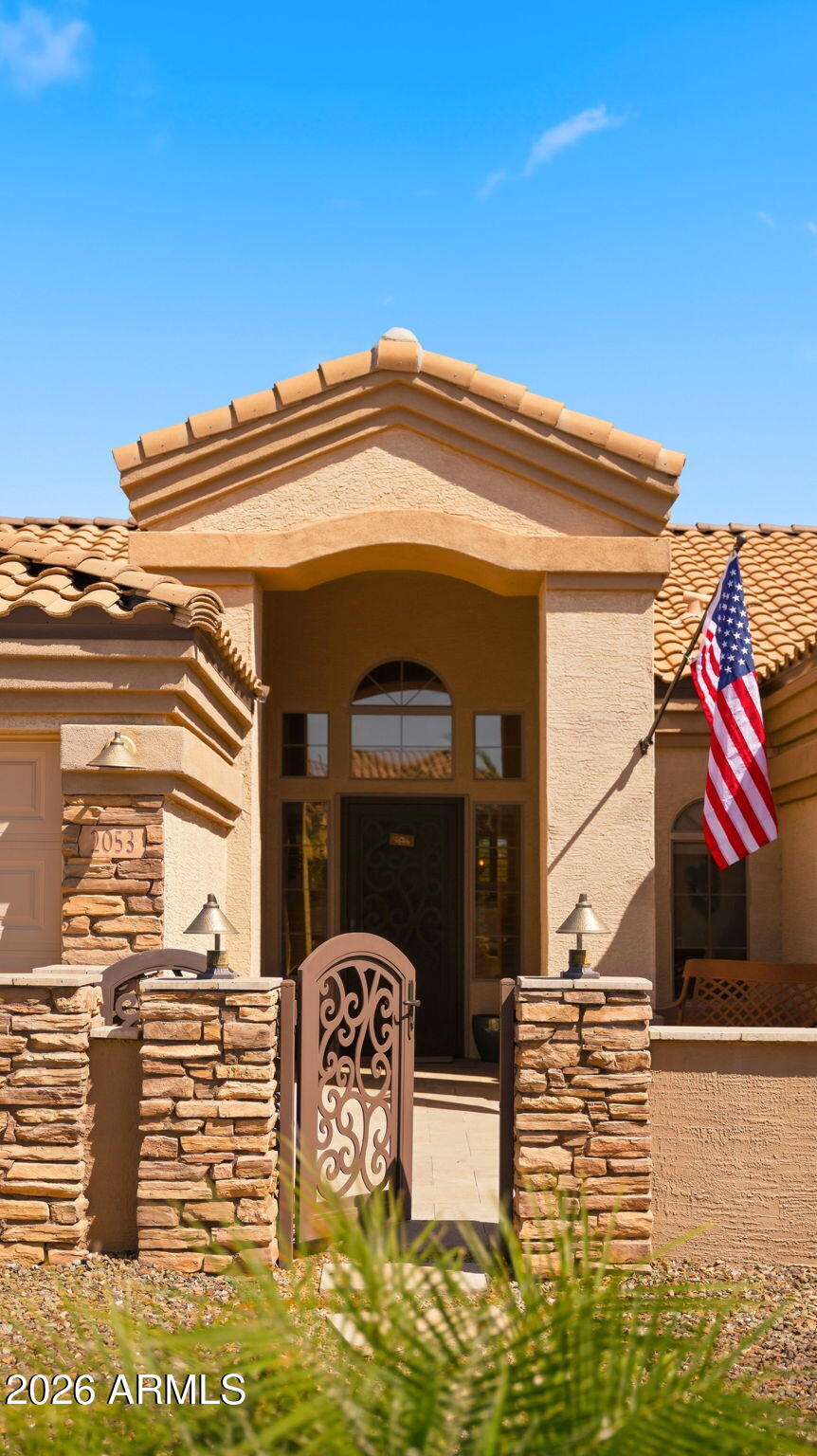 2053 South Red Rock Street Gilbert, AZ 85295 - Photo 7 of 43 51-web-or-mls-P1518966