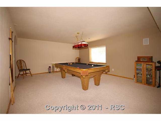15390 Ridgefield Lane Colorado Springs, CO 80921 - Photo 11 of 16 Gallery Image 11