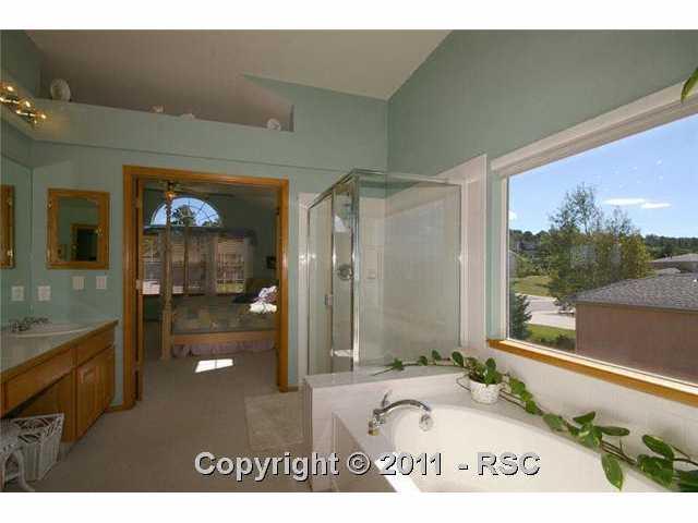 15390 Ridgefield Lane Colorado Springs, CO 80921 - Photo 9 of 16 Gallery Image 9