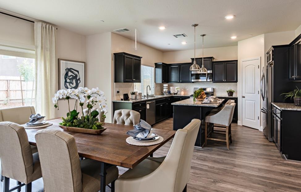 2339 Narvaez Way, Unit 123 Merced, CA 95340 - Photo 4 of 20 Gallery Image 4