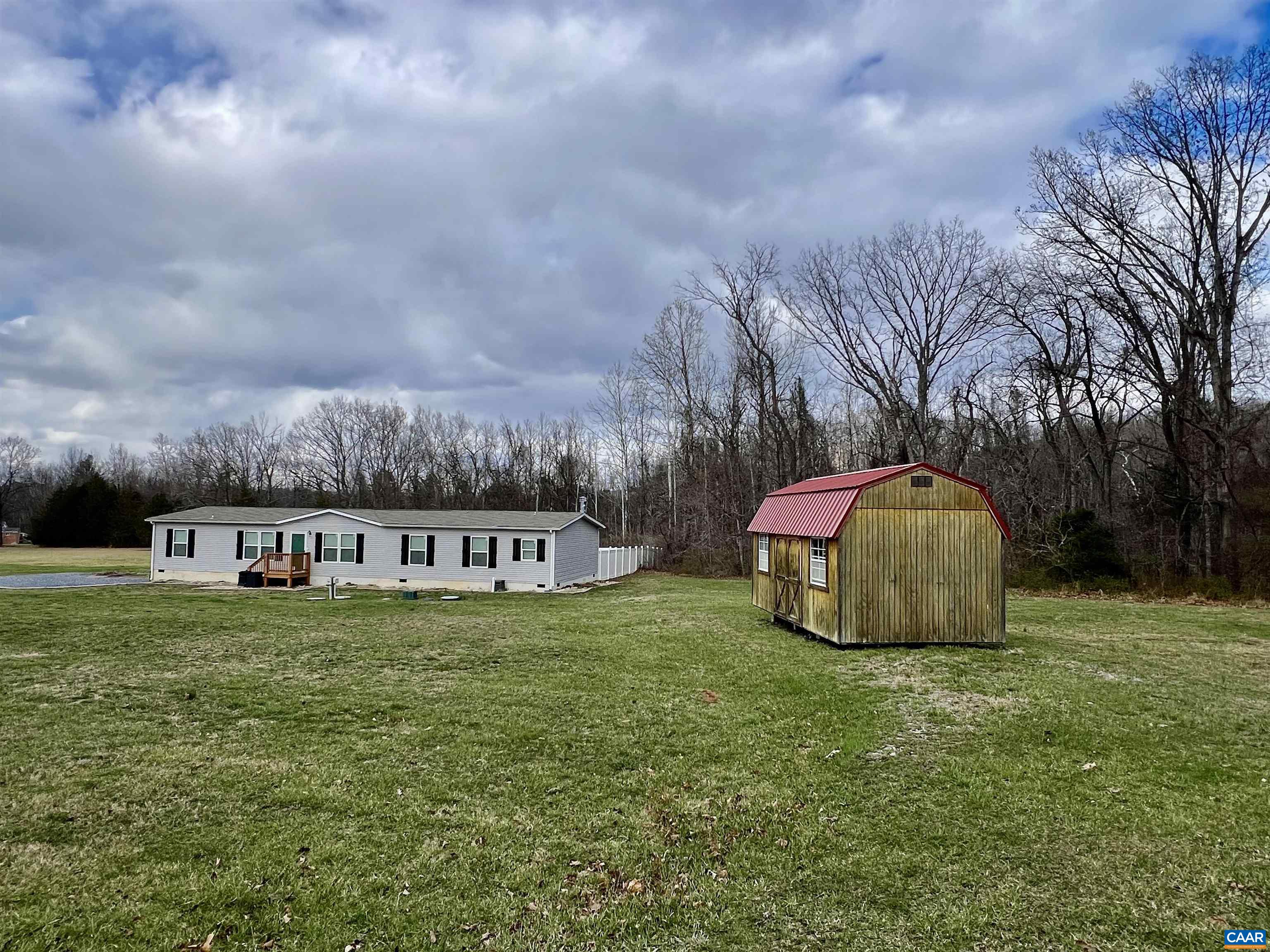 408 Sandy Ridge Road Waynesboro, VA 22980 - Photo 4 of 19