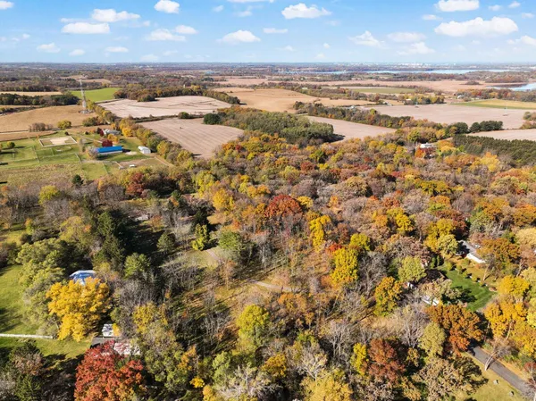 $1,200,000 | 3579 Edgewood Drive, McFarland, WI 53558