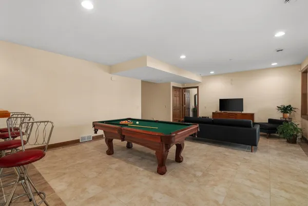 $1,200,000 | 3579 Edgewood Drive, McFarland, WI 53558