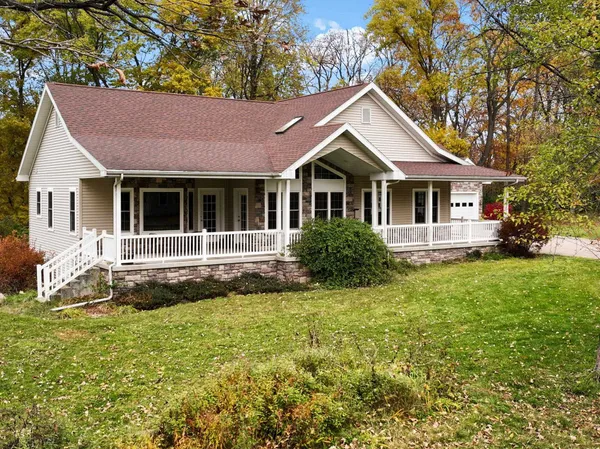 $1,200,000 | 3579 Edgewood Drive, McFarland, WI 53558