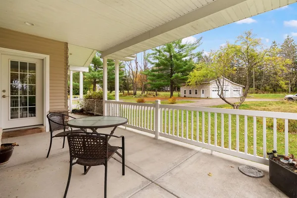 $1,200,000 | 3579 Edgewood Drive, McFarland, WI 53558