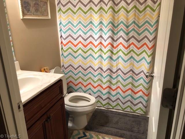 5956 Little Beane Store Road Seagrove, NC 27341 - Photo 9 of 17 Master bath with jetted tub & separate shower