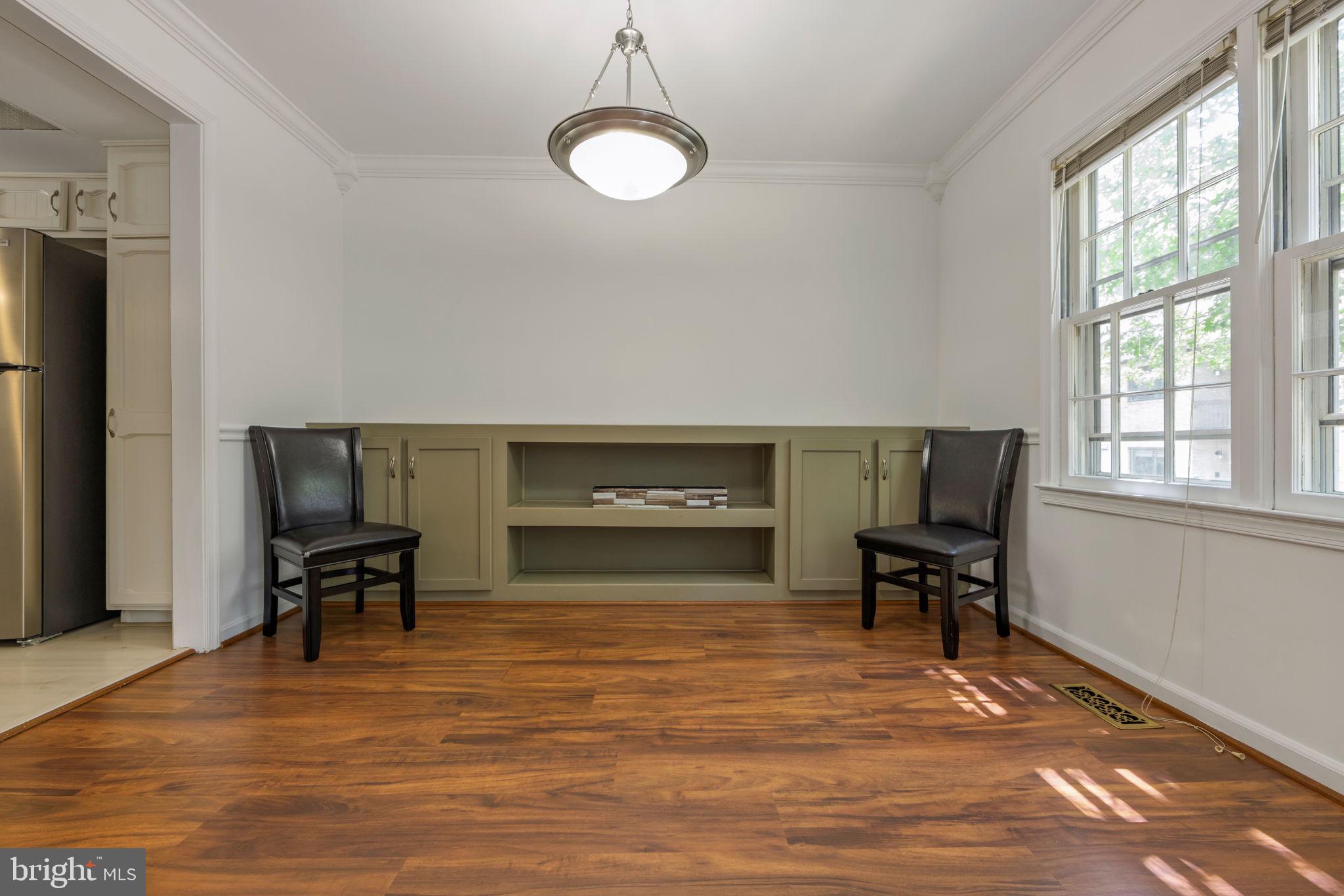 8809 Surveyors Place Springfield, VA 22152 - Photo 5 of 25