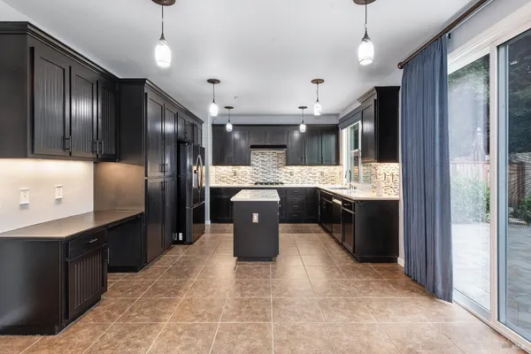 $985,000 | 183 Hearthstone Drive, American Canyon, CA 94503