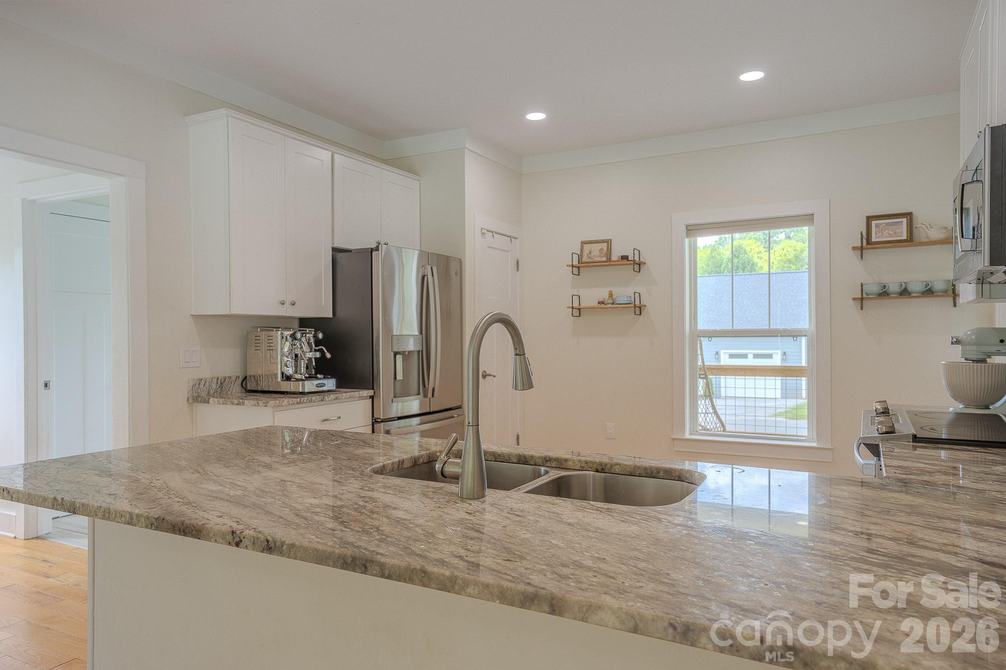 160 Rdg Vw Drive Clyde, NC 28721 - Photo 3 of 44 Gallery Image 3