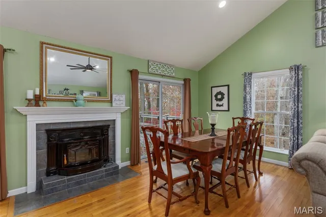 $445,000 | 2 Day Springs Lane, Litchfield, IL 62056