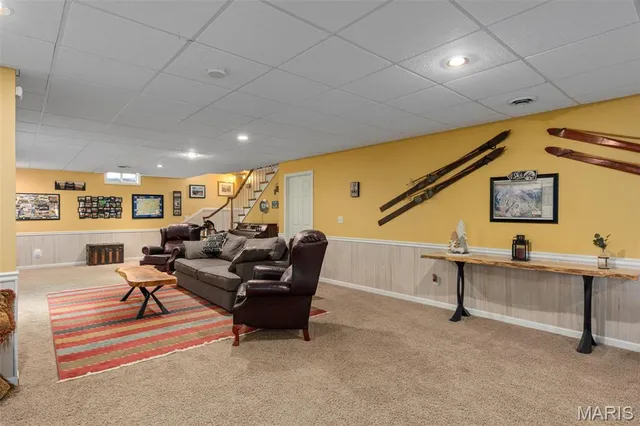 $445,000 | 2 Day Springs Lane, Litchfield, IL 62056