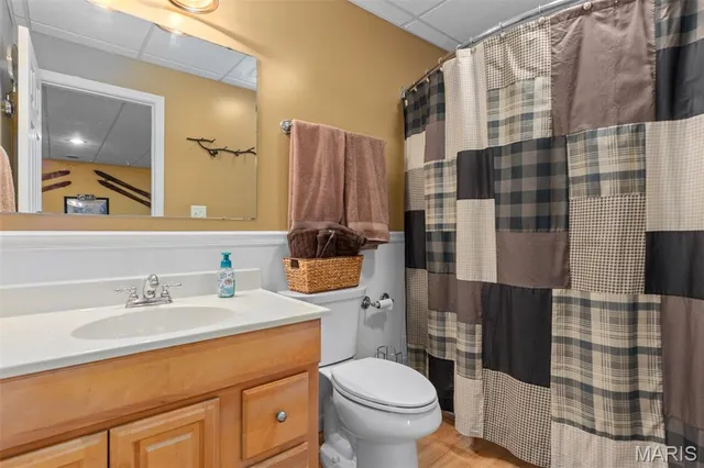 $445,000 | 2 Day Springs Lane, Litchfield, IL 62056