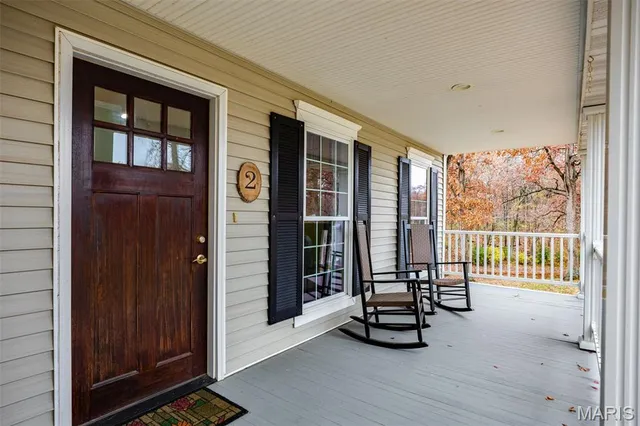 $445,000 | 2 Day Springs Lane, Litchfield, IL 62056