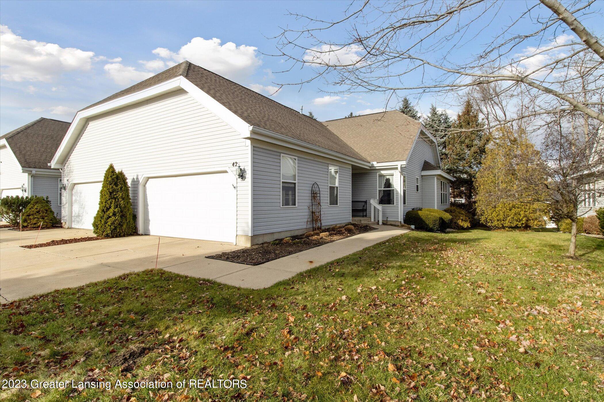 2415 Aurelius #42