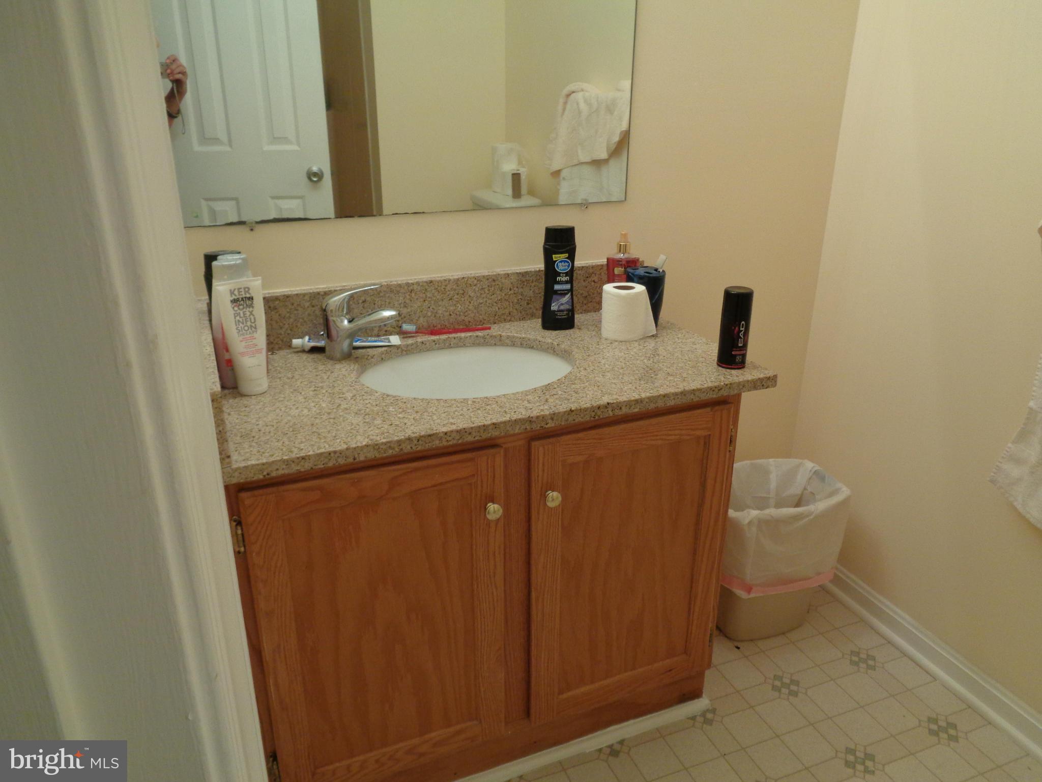 208 Rugby Road Fredericksburg, VA 22406 - Photo 26 of 30 Bath