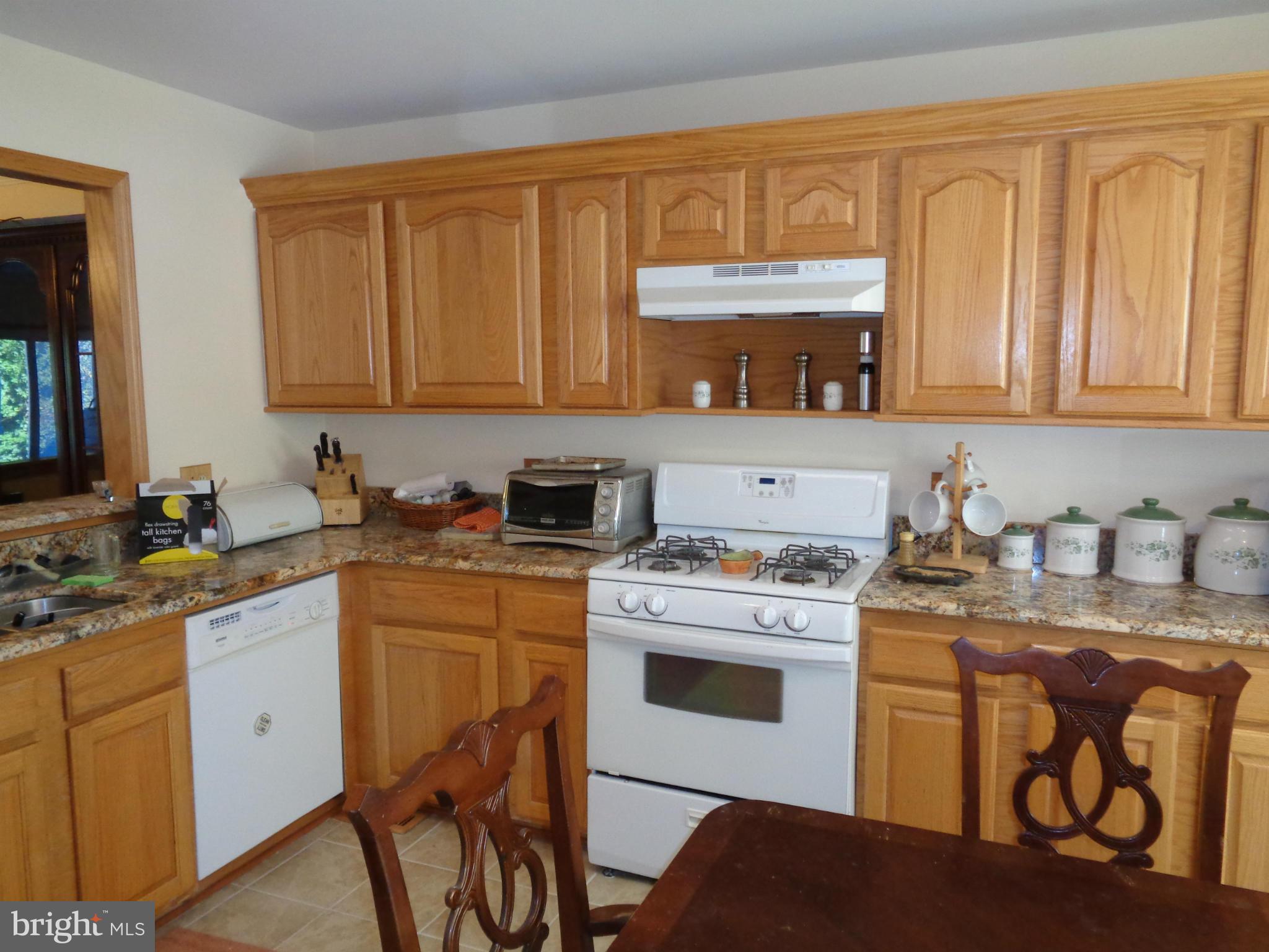 208 Rugby Road Fredericksburg, VA 22406 - Photo 6 of 30 Kitchen