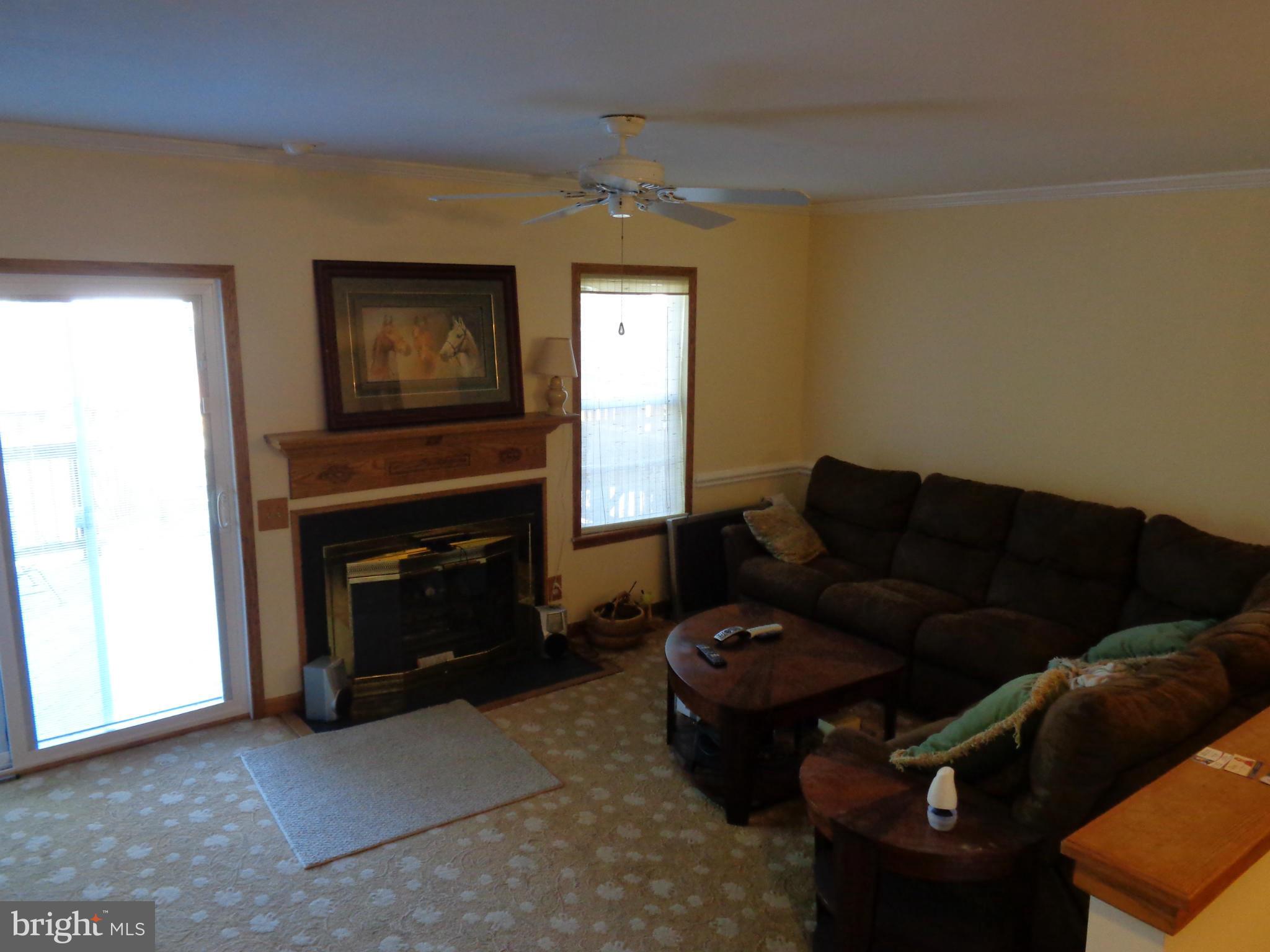 208 Rugby Road Fredericksburg, VA 22406 - Photo 9 of 30 Living Room