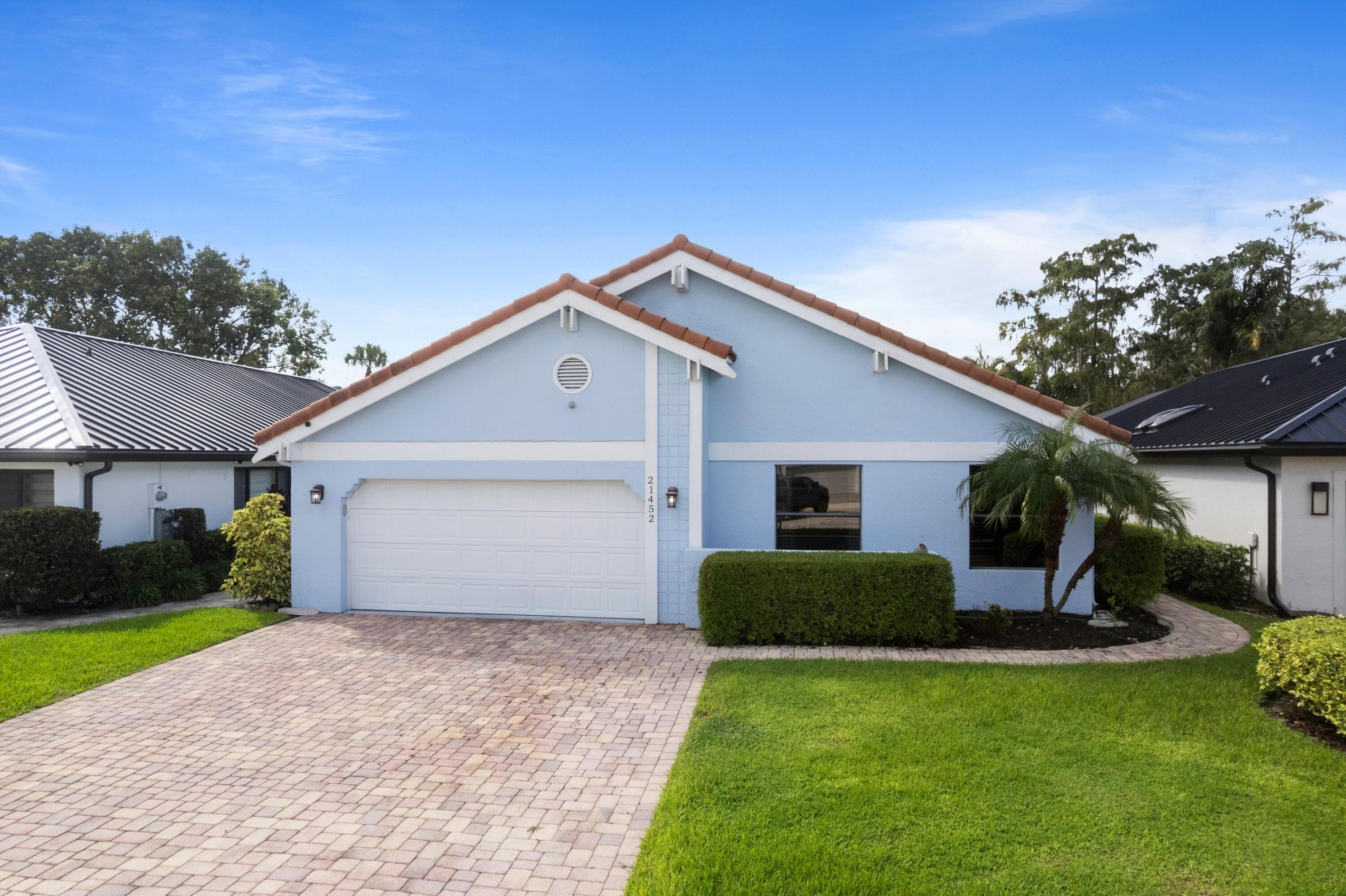 21452 Bridgeview Drive Boca Raton, FL 33428 - Photo 27 of 77 Front Exterior