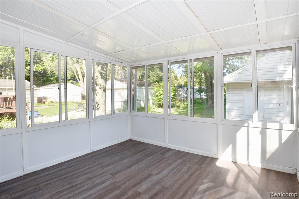 2261 Dunstable Road Birmingham, MI 48009 - Photo 22 of 39