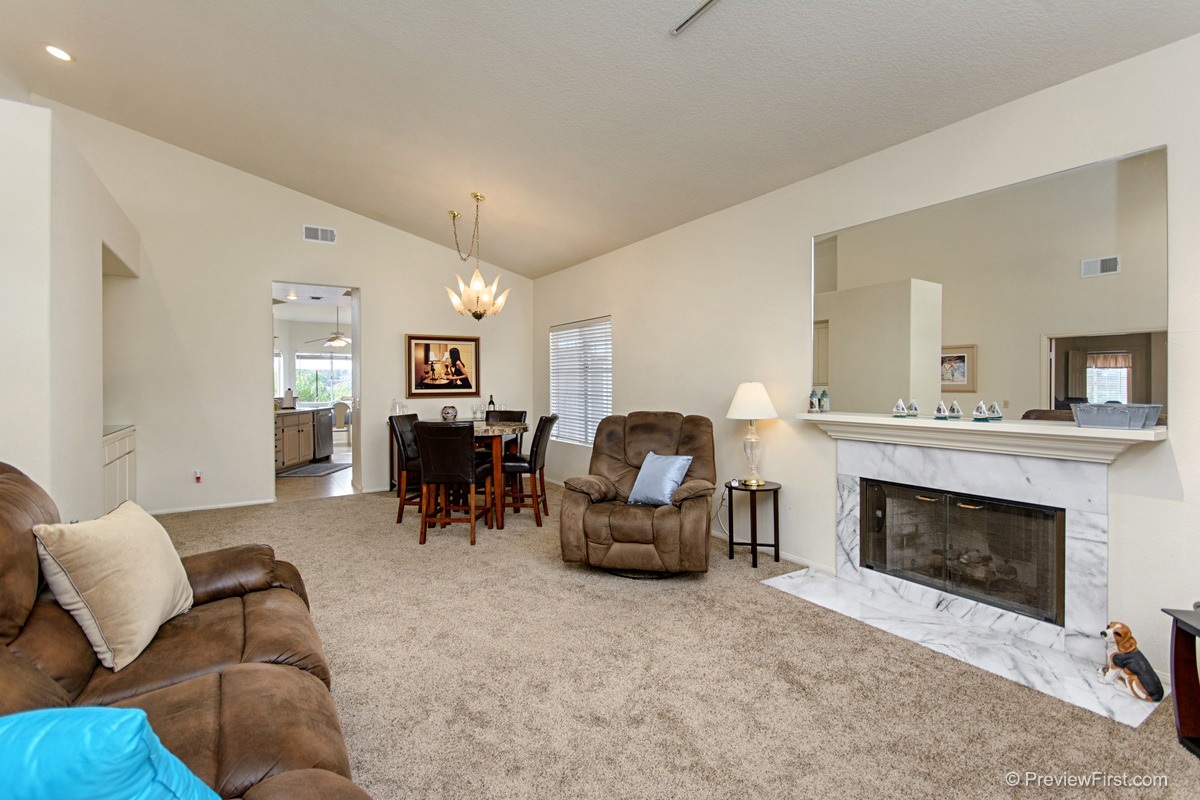 14243 Silver Ridge Road Poway, CA 92064 - Photo 3 of 25