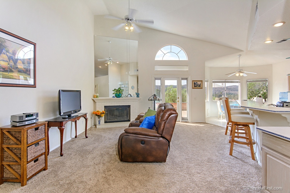 14243 Silver Ridge Road Poway, CA 92064 - Photo 5 of 25