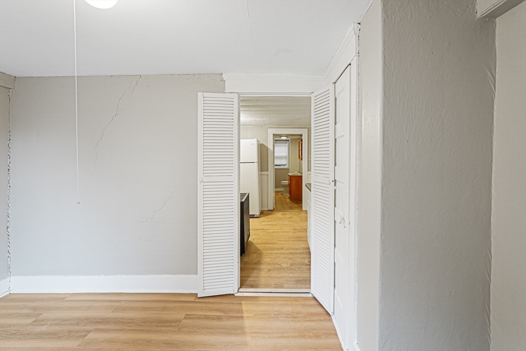 10 Ellsworth Street Worcester, MA 01610 - Photo 16 of 36