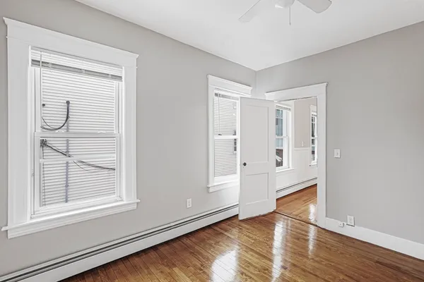 $1,199,995 | 10 Ellsworth Street, Worcester, MA 01610