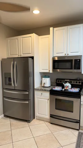 $2,650 | 6393 Bella Circle, Unit 505, Boynton Beach, FL 33437