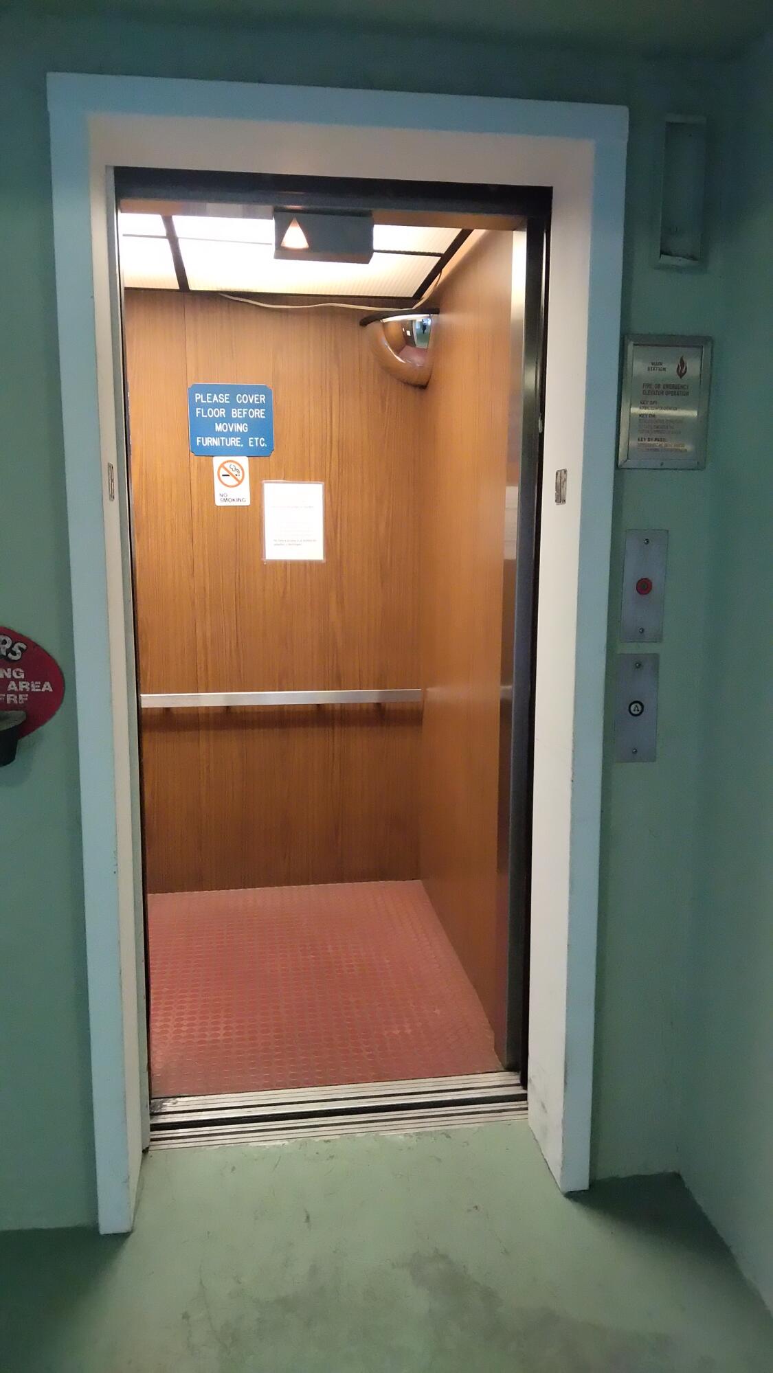 3300 Springdale Boulevard, Unit 208 Palm Springs, FL 33461 - Photo 4 of 21 a view of bathroom