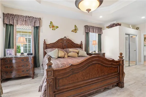 $995,000 | 28686 San Galgano Way, Bonita Springs, FL 34135