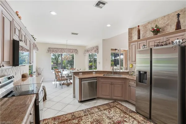 $995,000 | 28686 San Galgano Way, Bonita Springs, FL 34135