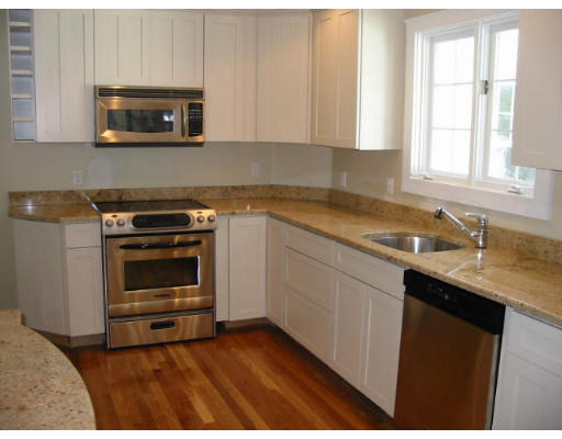 65 Coolidge Avenue Needham, MA 02492 - Photo 3 of 8 Gallery Image 3