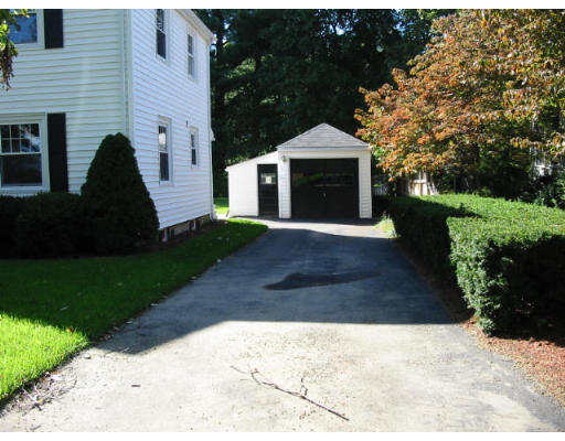 65 Coolidge Avenue Needham, MA 02492 - Photo 8 of 8 Gallery Image 8