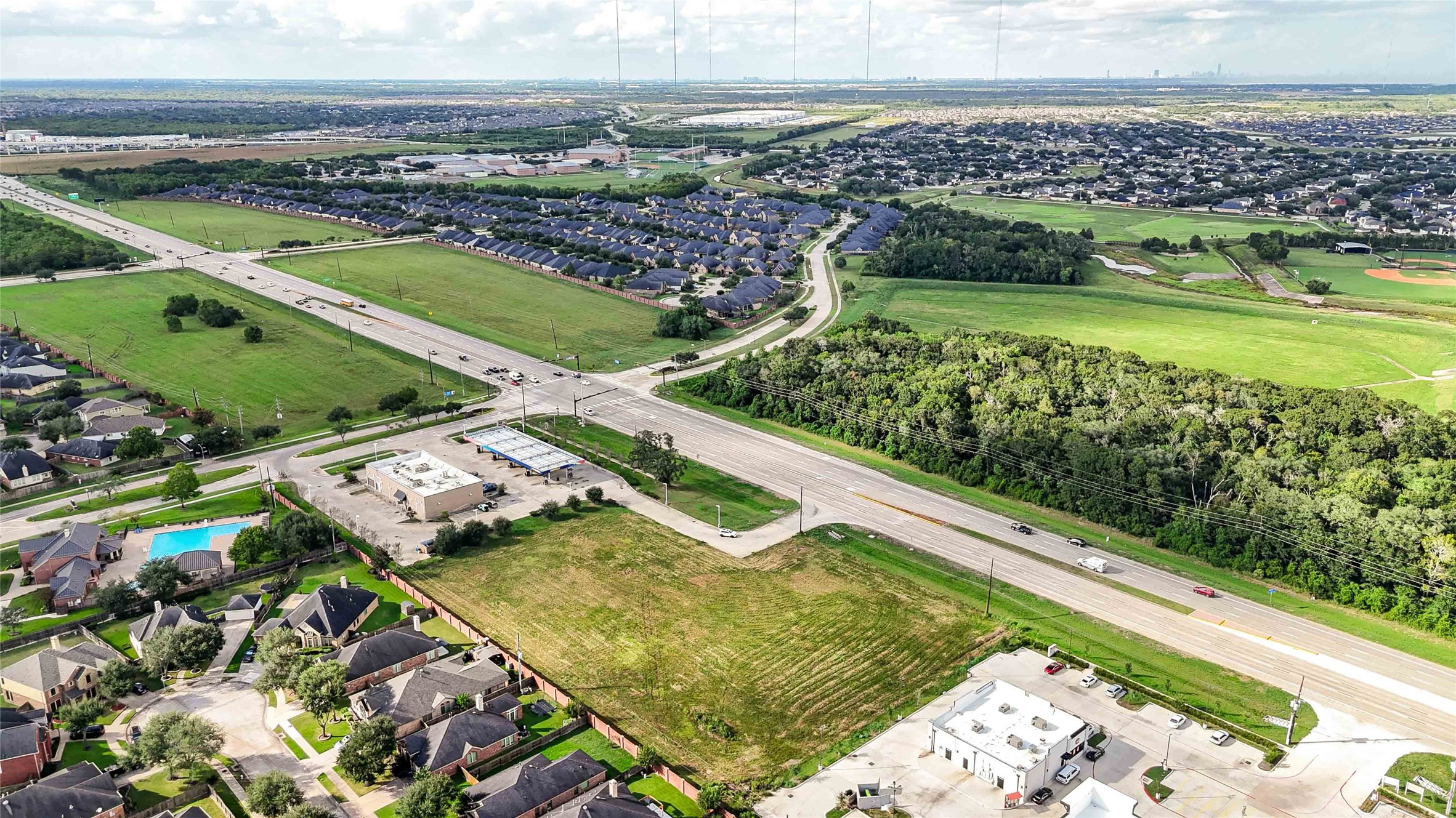 11600 Highway 6 Fresno, TX 77545 - Photo 5 of 9 view of a city