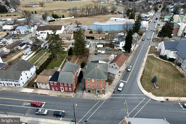 $675,000 | 101 West Main Street, Mount Joy, PA 17552