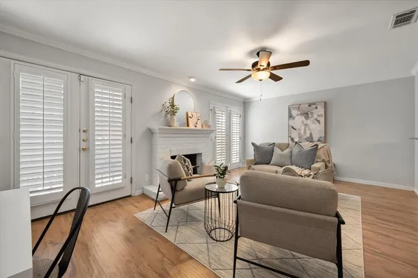 $245,000 | 1229 Roaring Springs Road, Fort Worth, TX 76114
