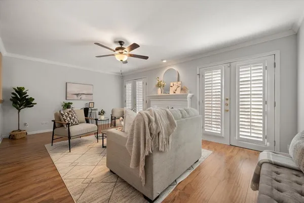 $245,000 | 1229 Roaring Springs Road, Fort Worth, TX 76114